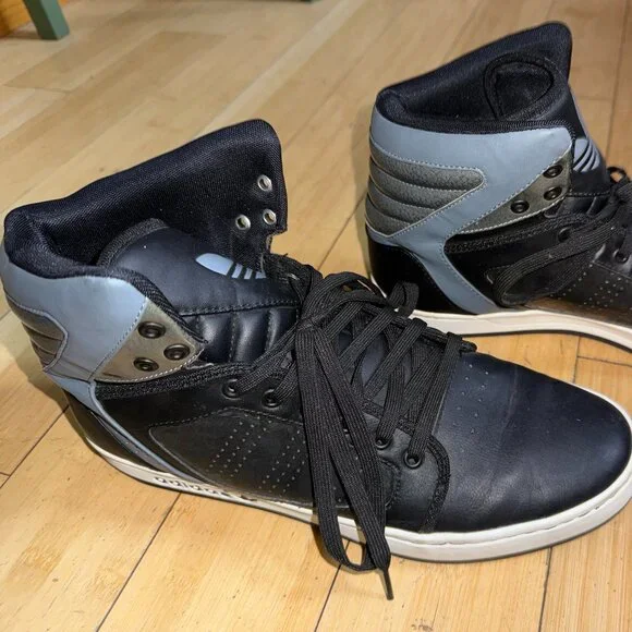 Adidas High Top Tennis Shoes for Men Size- 10 - Picture 1 of 4